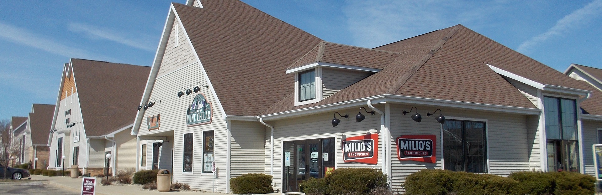 Prairie Oaks Retail & Office Center